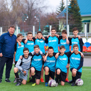 Юные футболисты спортшколы "Ника" г. Красный Сулин
