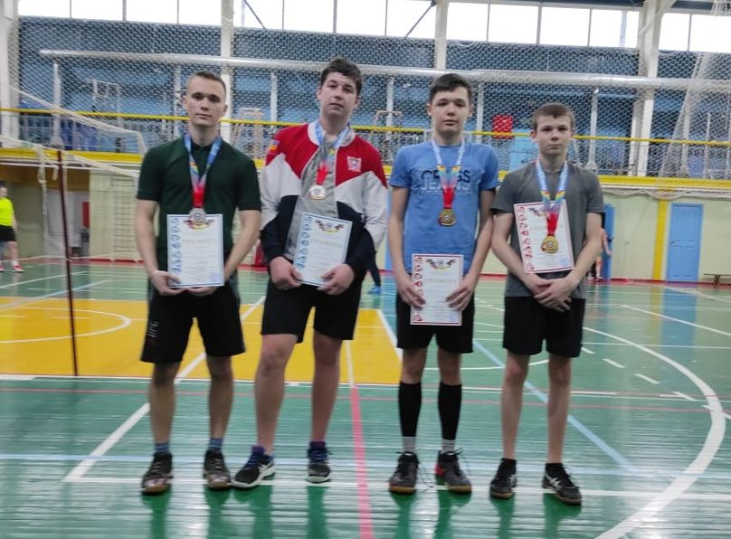 Победители Первенства РО по бадминтону