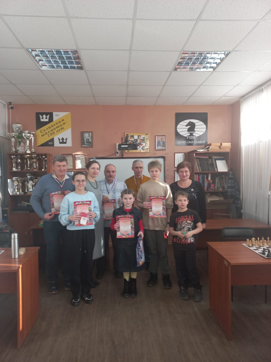 Победители и призеры шахматного турнира